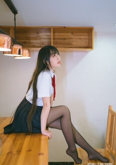 97人人模人人爽人人喊_4K日韩免费观看