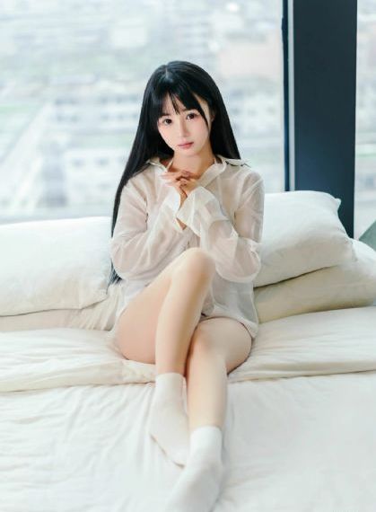 夜夜香蕉五月狠狠久久_BD国语手机免费观看完整