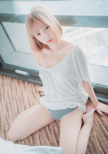 极品少妇扒粉嫩小泬视频麻豆_超清免费电视剧