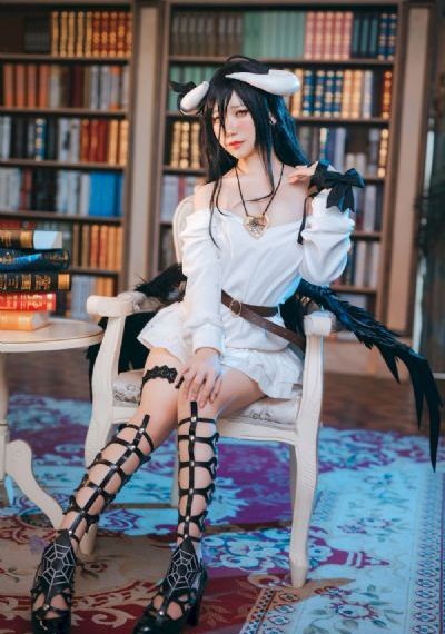 欧美曰批精品免费视频_免费观看
