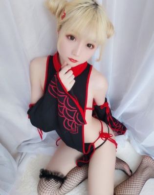 亚洲制服丝精品在线精品_1080免费观看